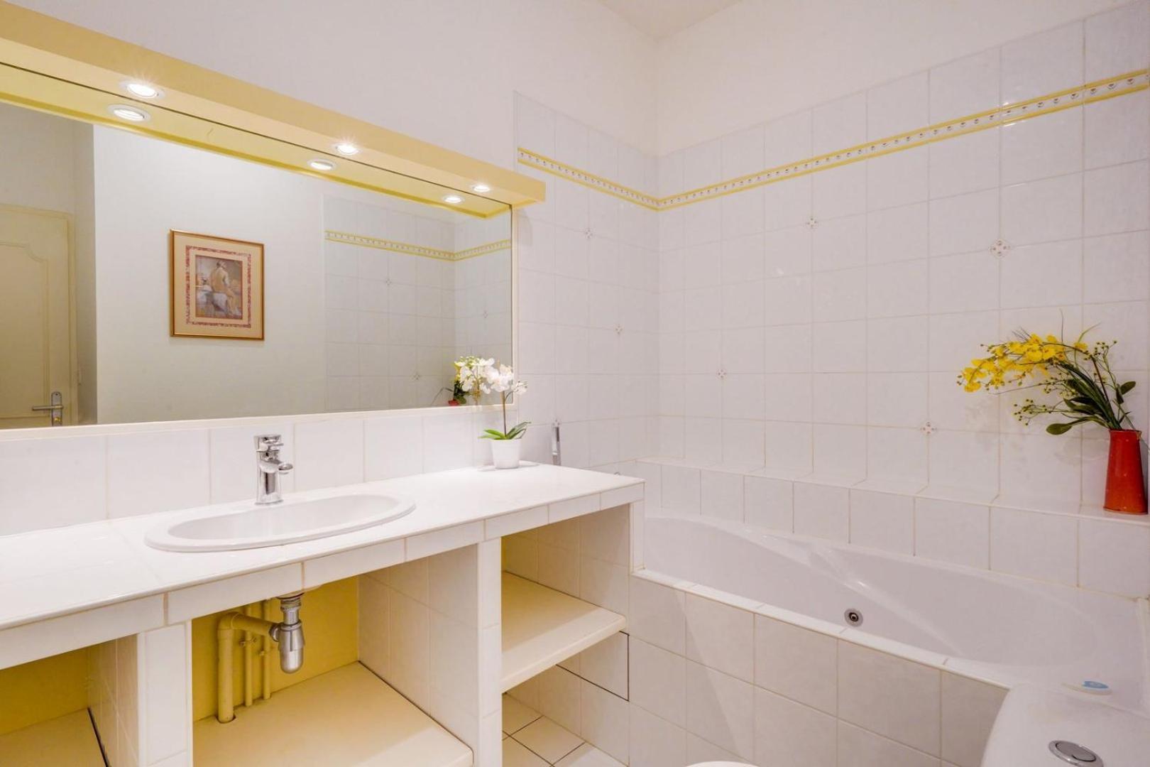 Lovely Apartment With Exceptional Terrace Μπορντό Εξωτερικό φωτογραφία