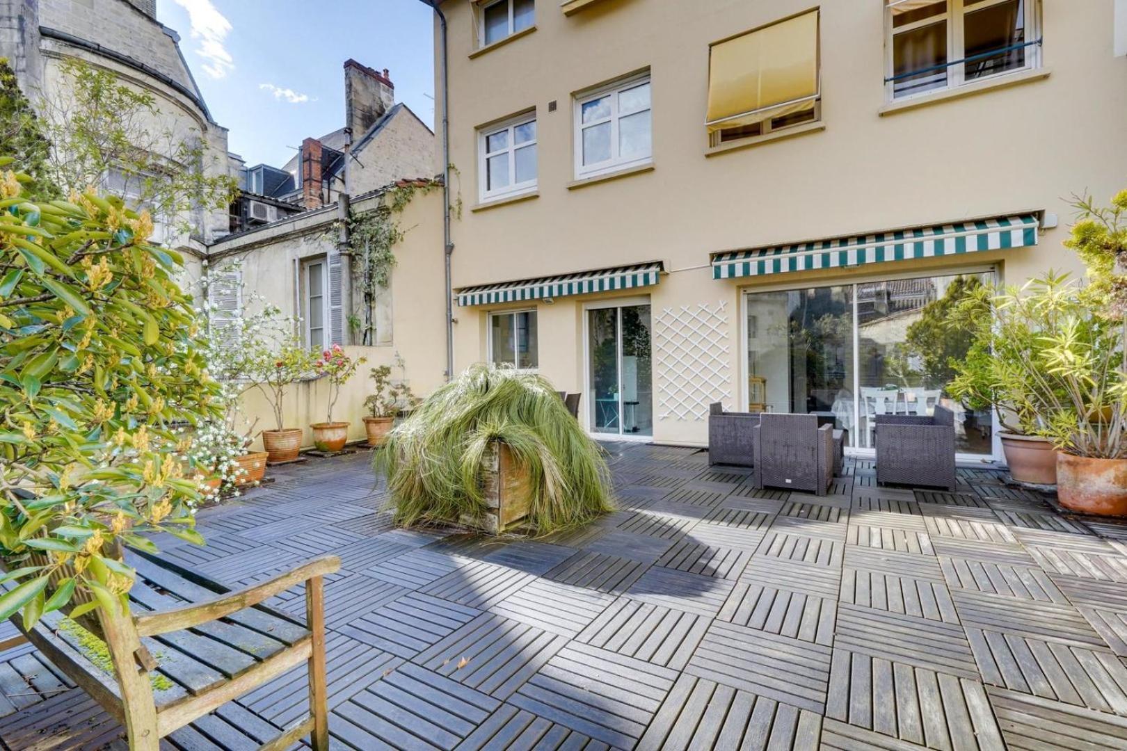 Lovely Apartment With Exceptional Terrace Μπορντό Εξωτερικό φωτογραφία
